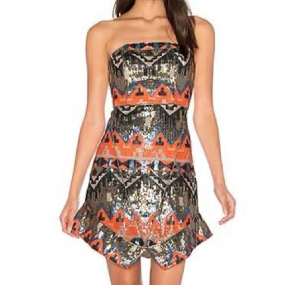 Bariano Geometric Patterned Strapless Dress